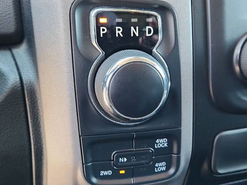 Used 2017 RAM 1500 Express AWD/4WD image 20