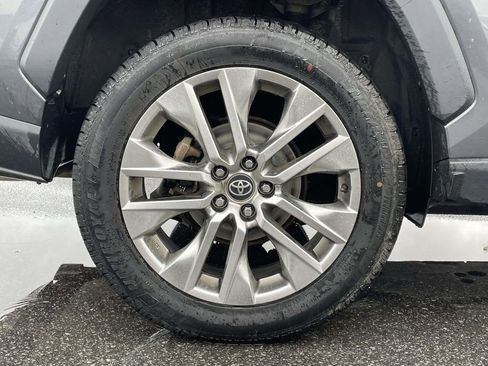 Used 2020 Toyota RAV4 Limited w/ Limited Grade Weather Package AWD/4WD image 34