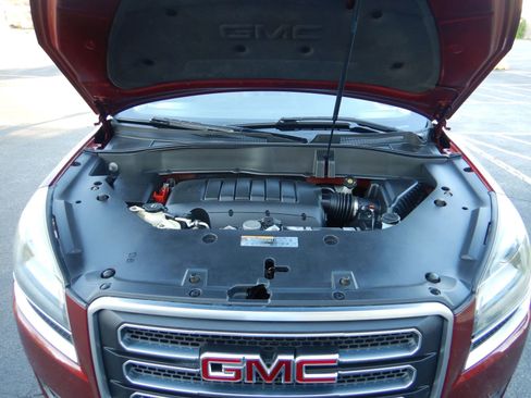 Used 2016 GMC Acadia SLT w/ Premium Edition AWD/4WD image 32