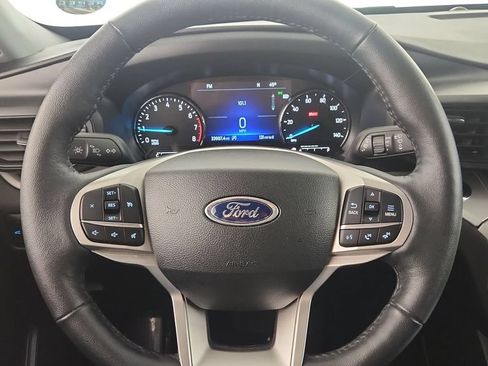 Certified 2024 Ford Explorer XLT AWD/4WD image 13
