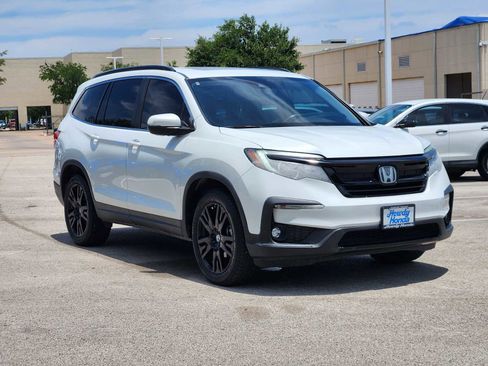 Used 2021 Honda Pilot Special Edition image 3