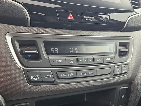 Certified 2023 Honda Ridgeline RTL-E image 17