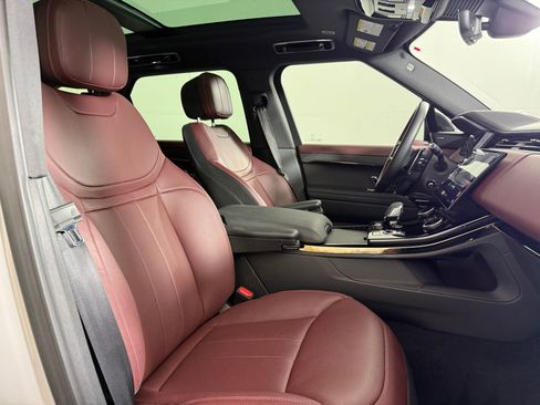 Used 2023 Land Rover Range Rover Sport SE Dynamic image 27