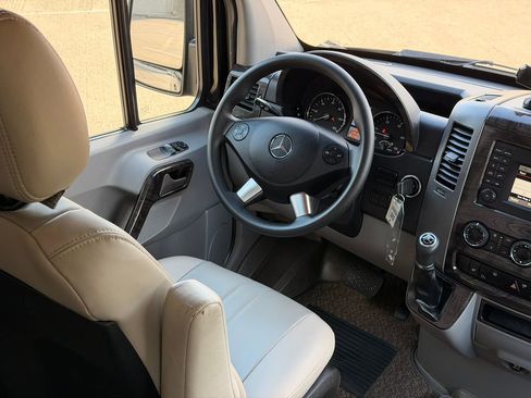 Used 2014 Mercedes-Benz Sprinter 3500 w/ Active Safety Plus Package image 21