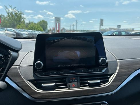 New 2026 Nissan Altima 2.5 SV FWD image 21