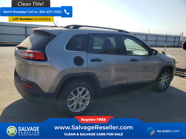 Used 2016 Jeep Cherokee Sport FWD image 4