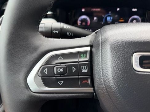 Used 2023 Jeep Compass Limited w/ Elite Group AWD/4WD image 17