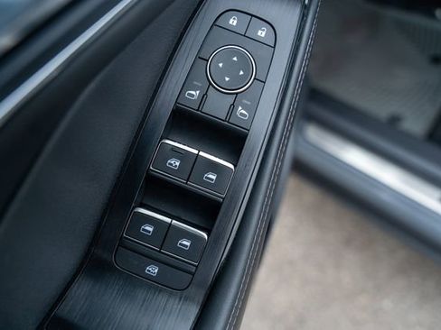 Used 2022 Nissan Rogue Platinum w/ Head-Up Display Package image 27