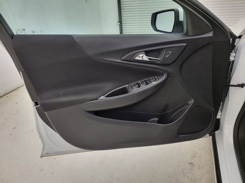 Used 2023 Chevrolet Malibu LT image 23