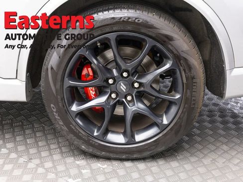 Used 2024 Dodge Durango R/T w/ Tow 'N Go Package AWD/4WD image 8