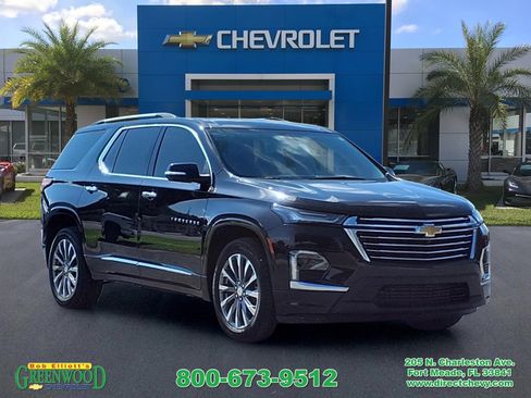 Used 2023 Chevrolet Traverse Premier FWD image 1