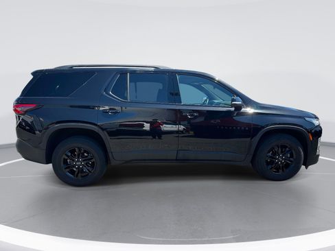 Used 2023 Chevrolet Traverse LT w/ Midnight/Sport Edition AWD/4WD image 4
