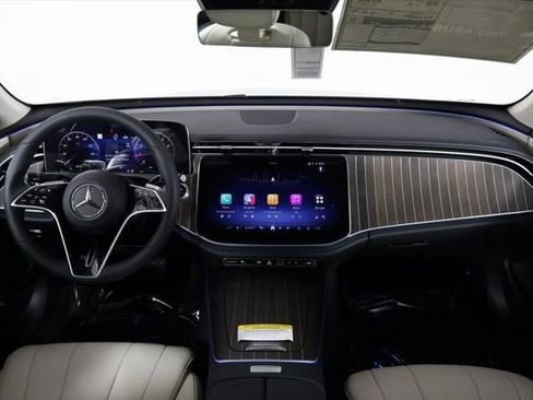 New 2026 Mercedes-Benz E 350 Sedan image 4