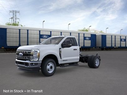New 2026 Ford F350 XL w/ XL Chrome Package