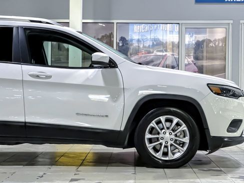 Used 2019 Jeep Cherokee Latitude w/ Popular Appearance Group image 33