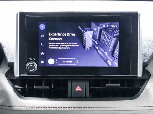 Certified 2025 Toyota RAV4 XLE w/ Convenience Package FWD image 17