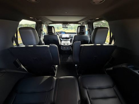 Used 2026 Ford Expedition Tremor AWD/4WD image 34