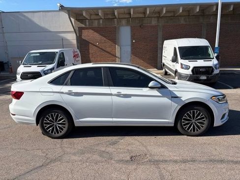 Used 2019 Volkswagen Jetta SEL FWD image 6