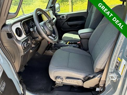 Used 2025 Jeep Wrangler Unlimited Sport S 4xe AWD/4WD image 28