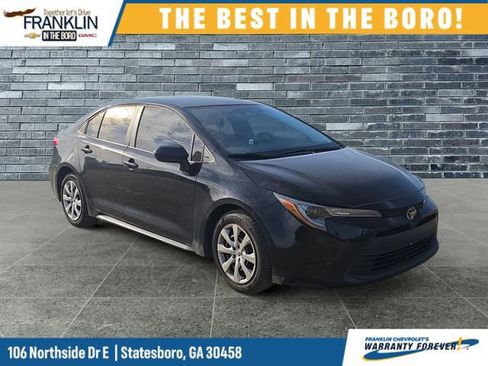 Used 2024 Toyota Corolla LE FWD image 7