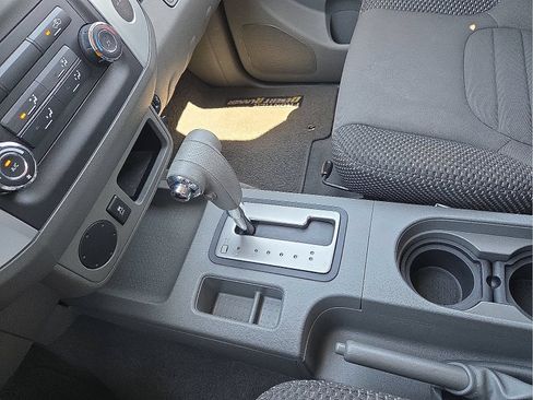 Used 2019 Nissan Frontier Desert Runner RWD image 25