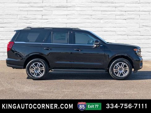 New 2026 Ford Expedition Active RWD image 4