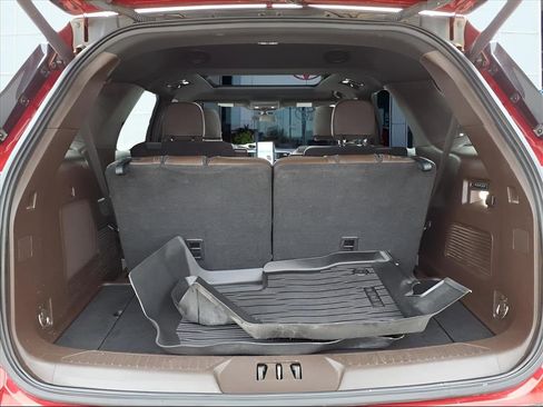 Used 2022 Ford Explorer King Ranch w/ Class IV Trailer Tow Package image 5