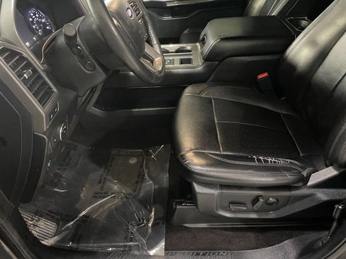 Used 2020 Ford Expedition XLT w/ Equipment Group 202A image 17