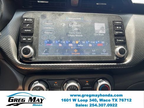 Used 2023 Nissan Kicks SV FWD image 30