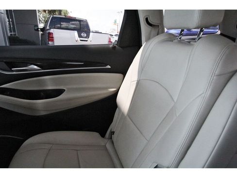 Used 2024 Buick Enclave Essence w/ Experience Buick Package FWD image 11