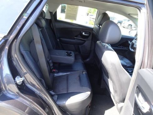 Used 2019 Kia Niro S Touring image 19