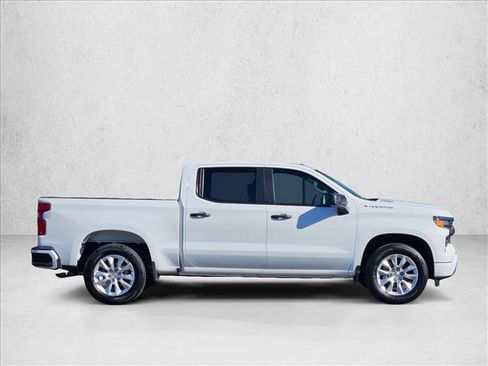 Certified 2024 Chevrolet Silverado 1500 Custom image 4