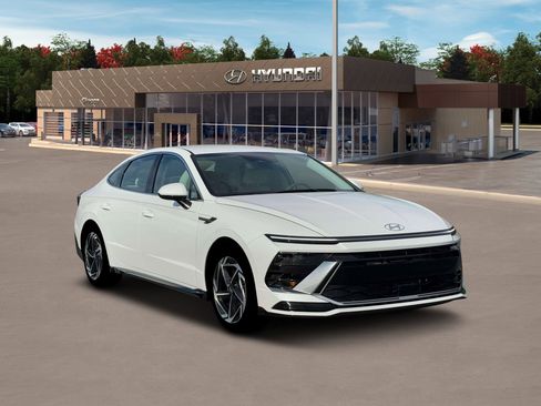 New 2026 Hyundai Sonata SEL AWD/4WD image 11