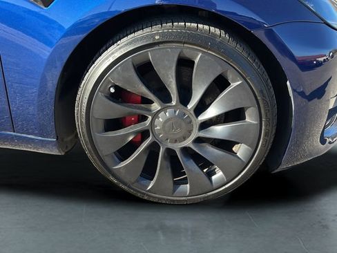 Used 2021 Tesla Model 3 Performance image 9