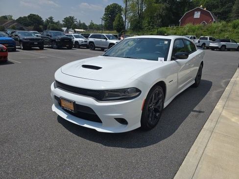 Certified 2022 Dodge Charger R/T w/ Plus Group image 3