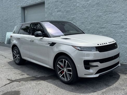 Used 2023 Land Rover Range Rover Sport SE Dynamic AWD/4WD image 6