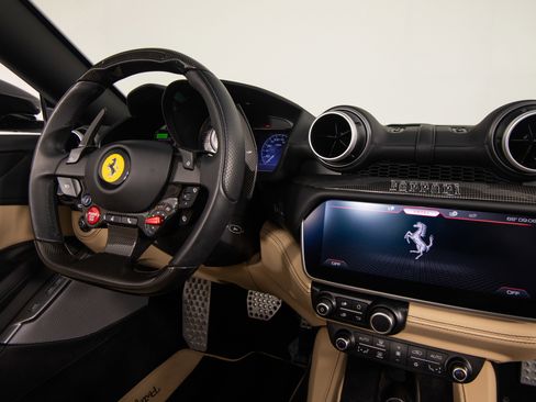 Certified 2022 Ferrari Portofino M image 52