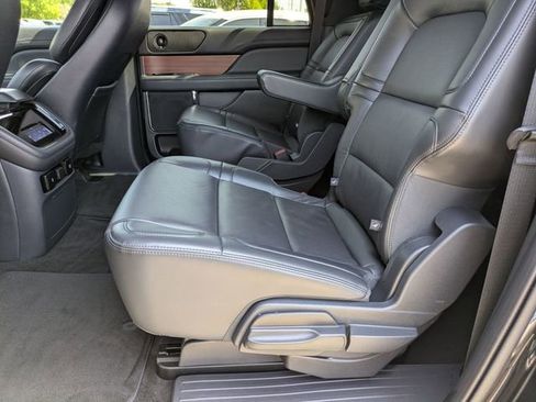 Used 2023 Lincoln Navigator L Reserve image 27