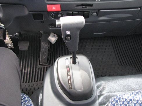 New 2024 Chevrolet Low Cab Forward 4500 XD image 29