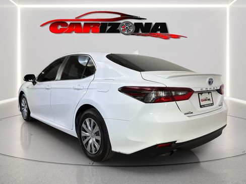 Used 2021 Toyota Camry LE FWD image 8