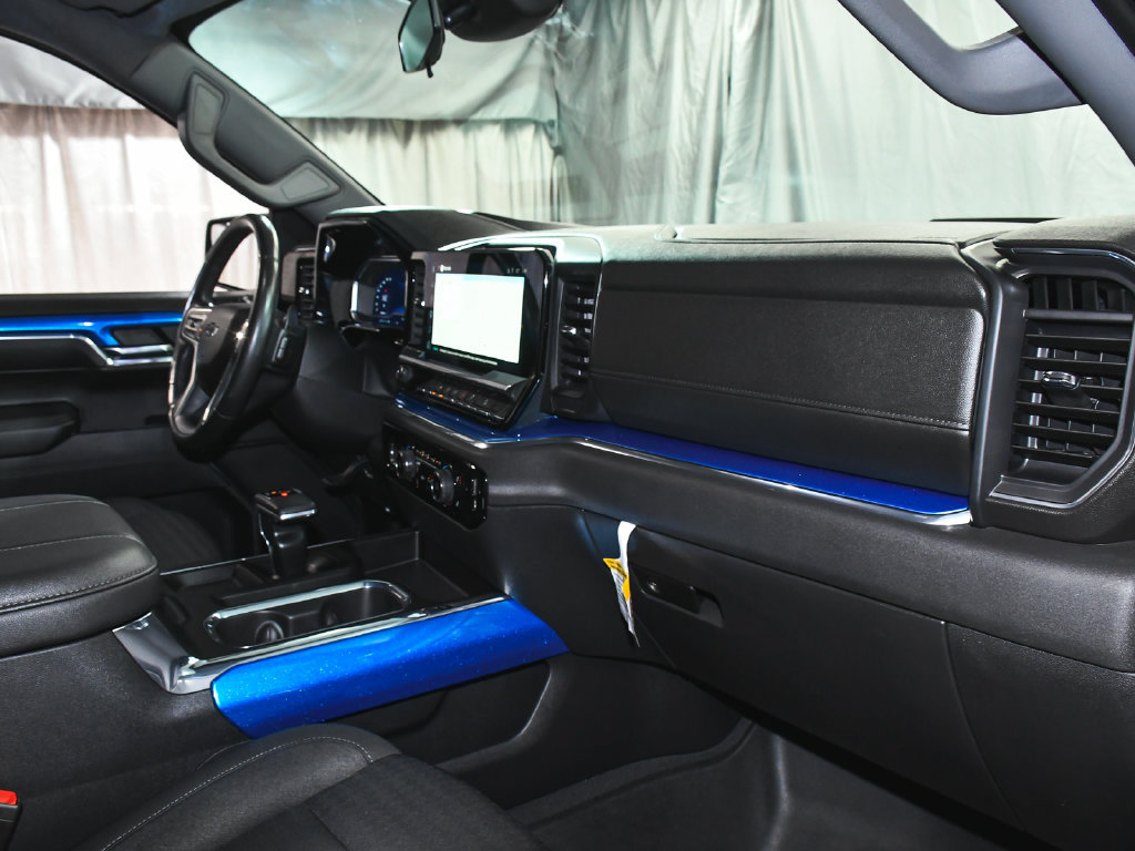 Used 2023 Chevrolet Silverado 1500 LT Trail Boss AWD/4WD image 54