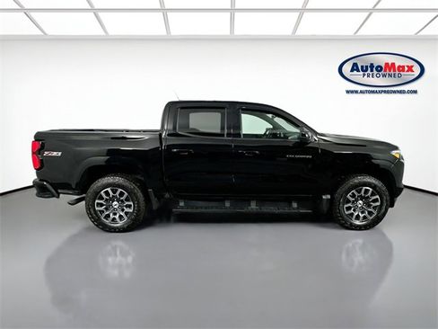Used 2023 Chevrolet Colorado Z71 image 10
