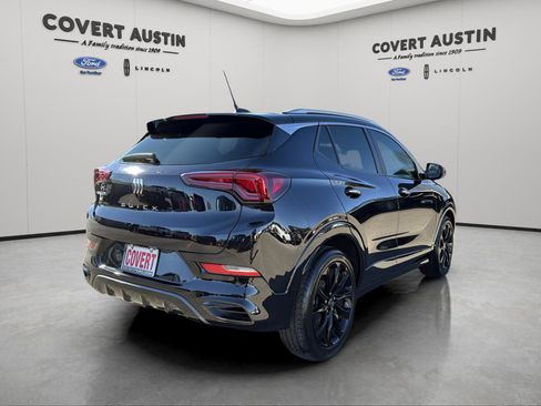 Used 2025 Buick Encore GX Sport Touring w/ Experience Buick Package image 5