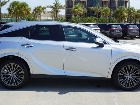 Certified 2023 Lexus RX 350 FWD w/ Accessory Package (K3) image 4