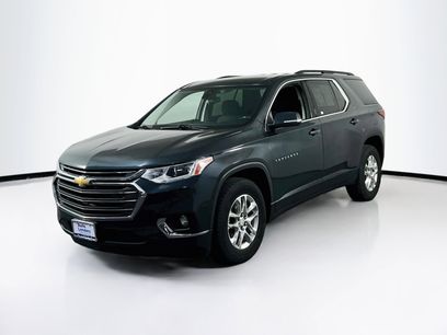 Used 2021 Chevrolet Traverse LT