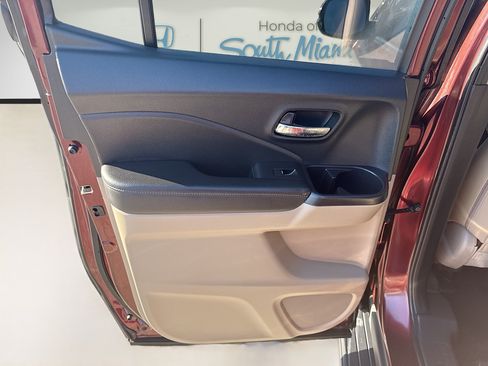 Used 2020 Honda Ridgeline RTL-E image 26