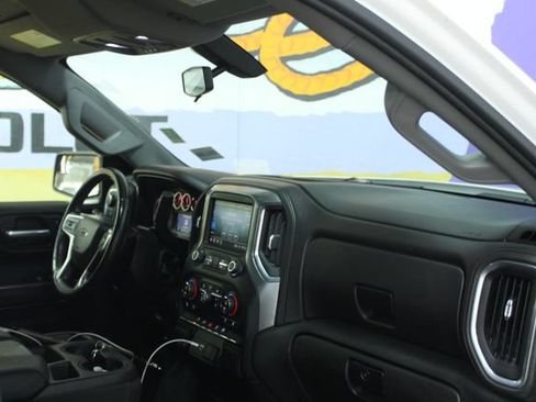Used 2019 Chevrolet Silverado 1500 RST w/ True North Edition AWD/4WD image 12