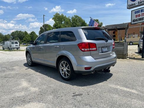 Used 2017 Dodge Journey GT FWD image 3