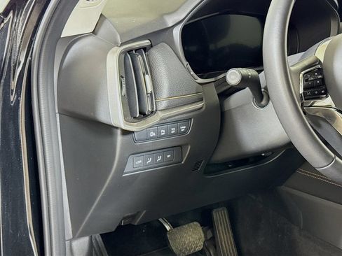 Used 2025 MAZDA CX-70 3.3 Turbo w/ Premium Package AWD/4WD image 8