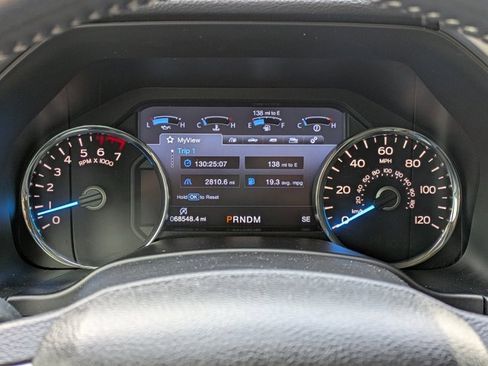 Used 2017 Ford F150 Lariat image 26